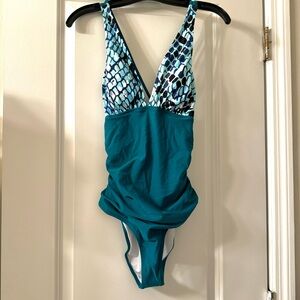 Cupshe One Piece Swimsuit NWT